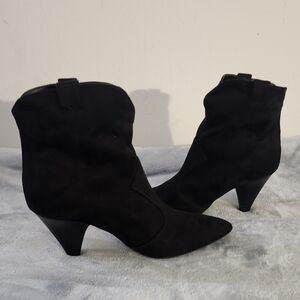 Nine West Cindra Faux Suede Pull-On Ankle Boot  Size 8, Color: Black